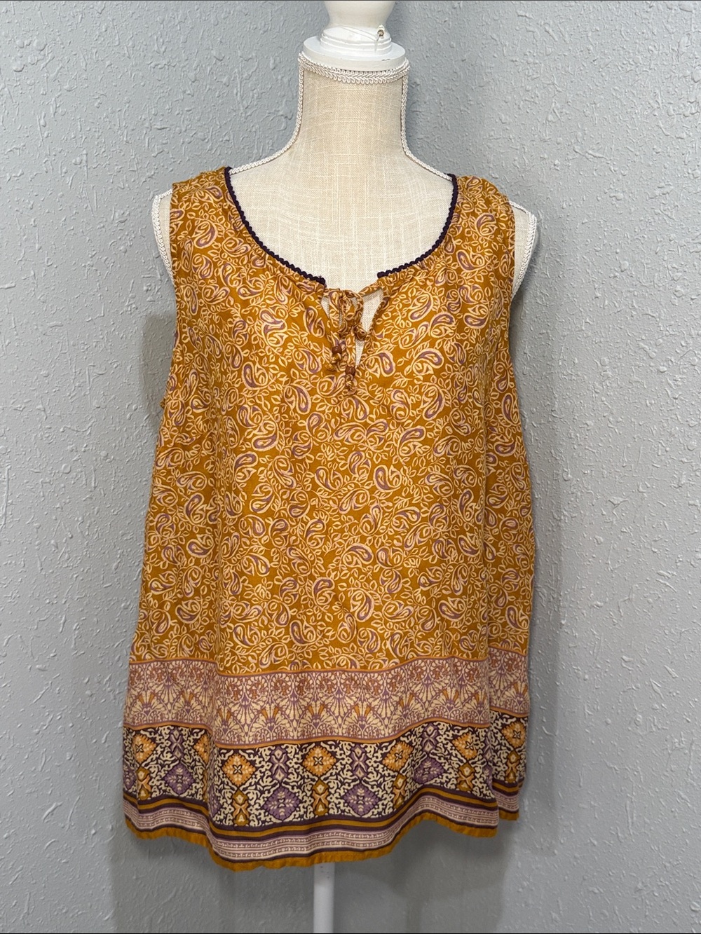 J. Jill Canyon Border Print Tank Top Tigers Eye‎ Wood Cut Paisley Size LP
